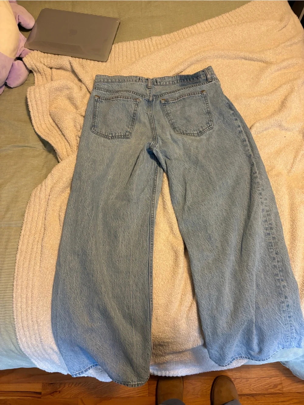 Abercrombie the ultra loose low rise jeans - Picture 2 of 3